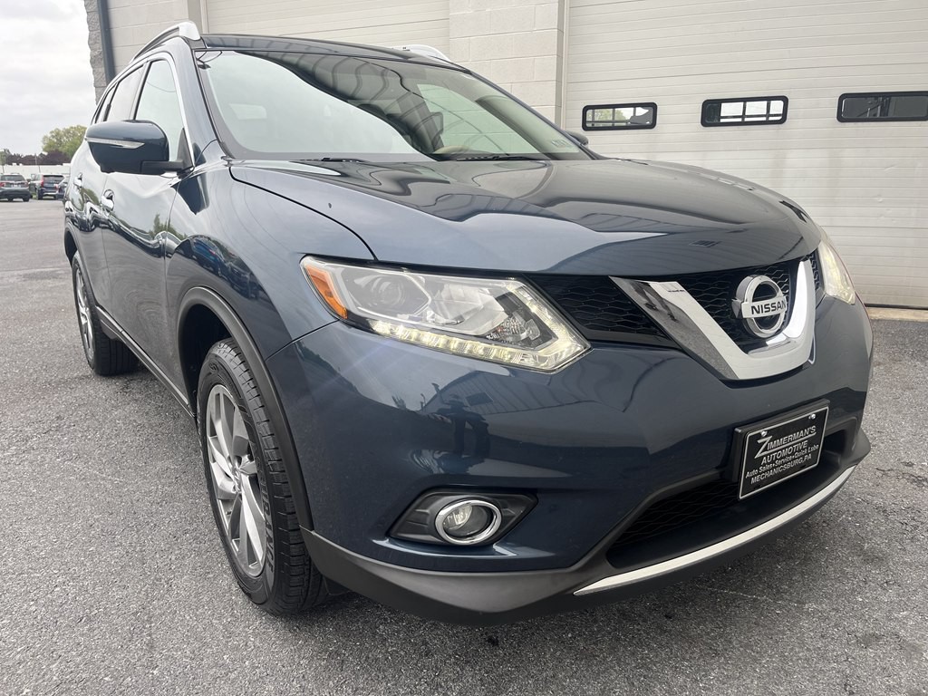 2015 Nissan Rogue Image 1