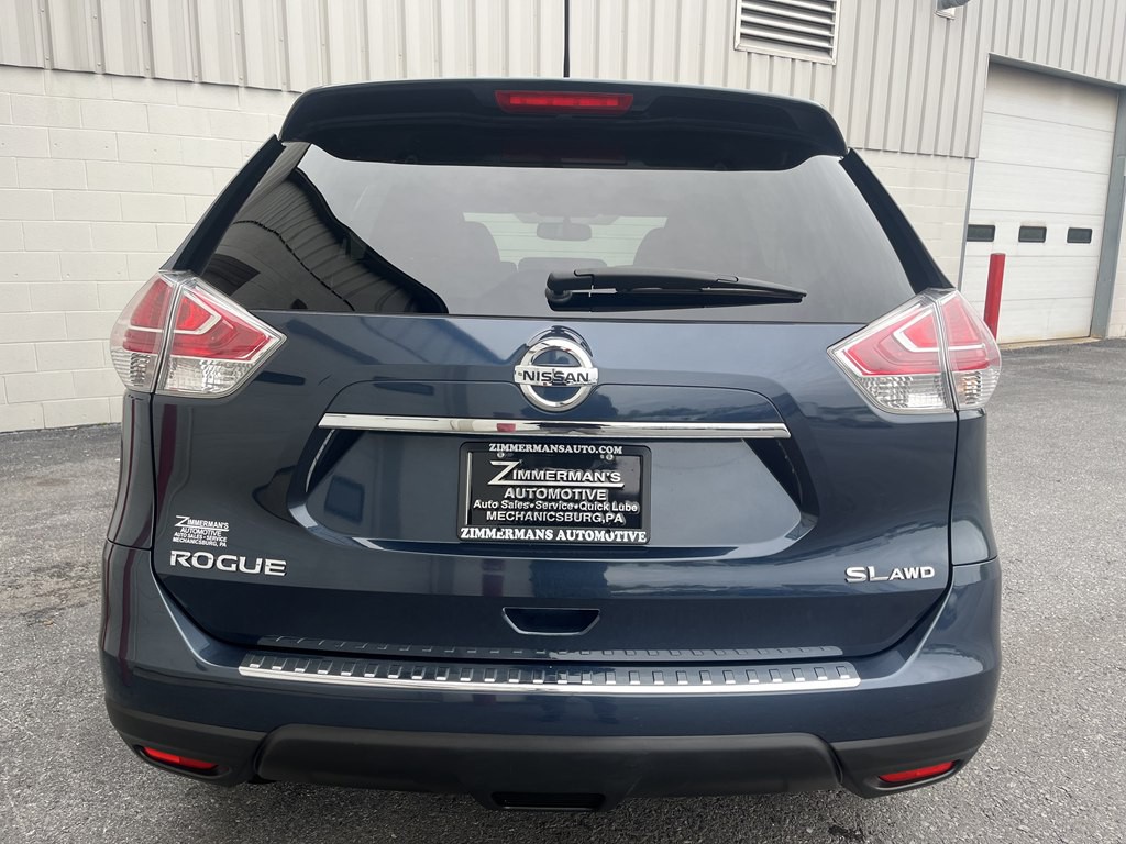 2015 Nissan Rogue Image 4