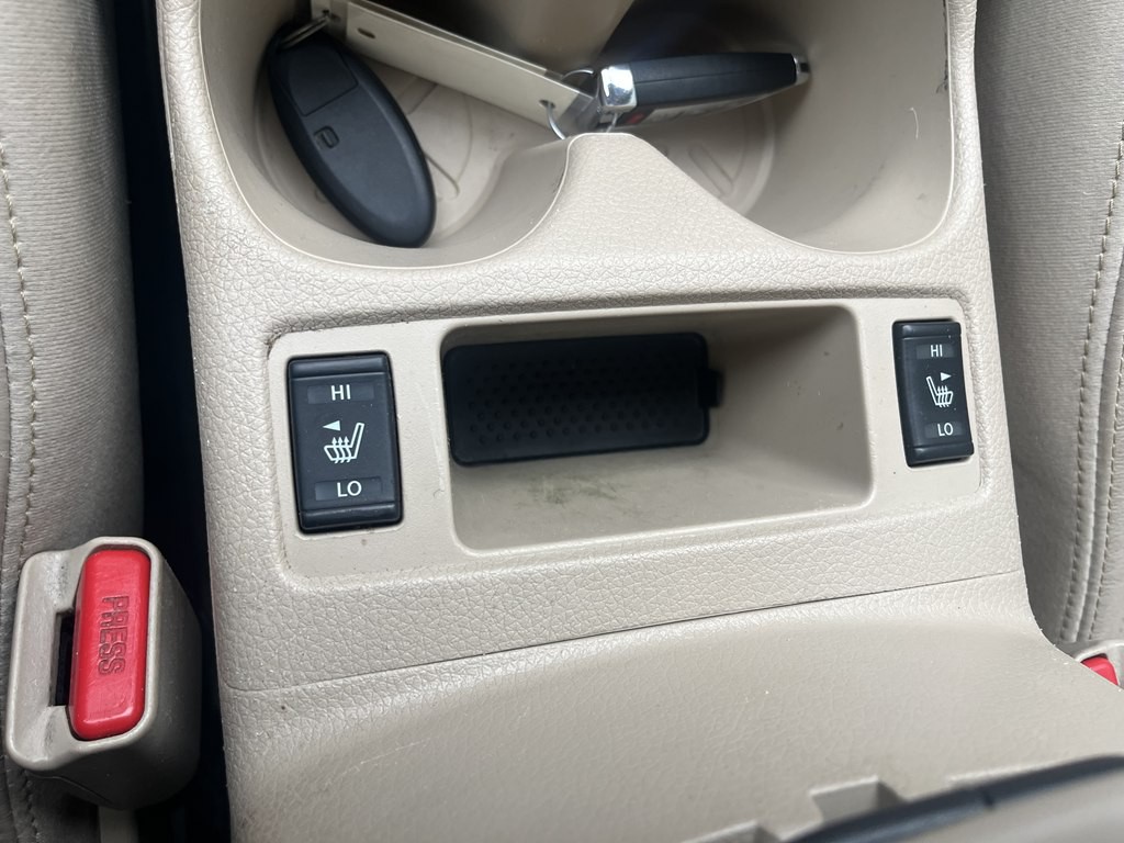 2015 Nissan Rogue Image 27