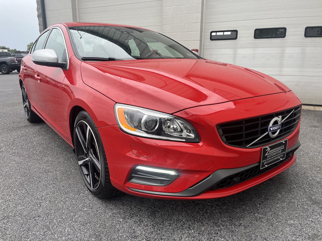 2016 Volvo S60 Image 1