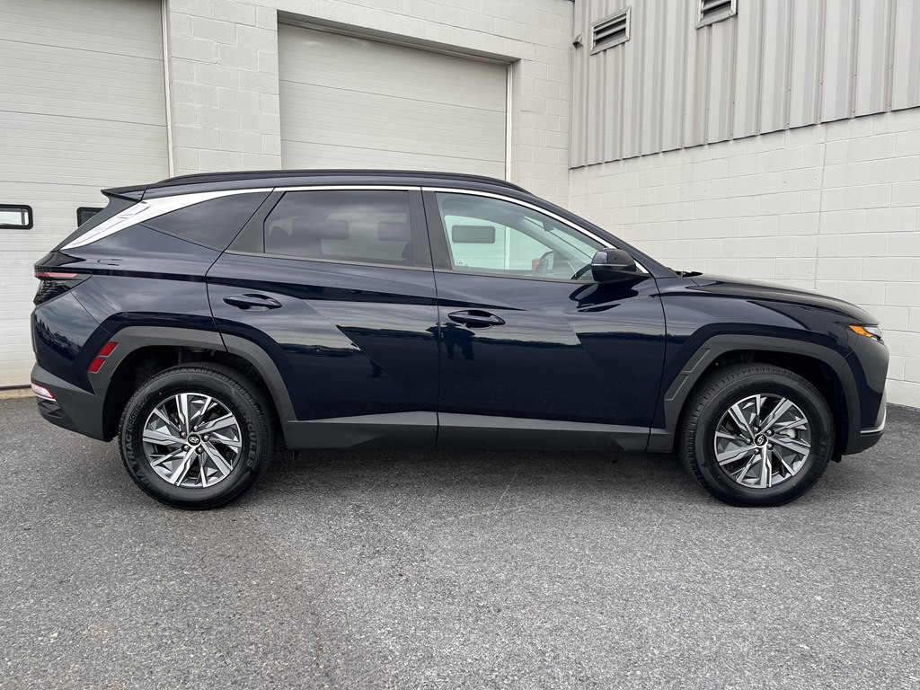 2022 Hyundai Tucson Image 2
