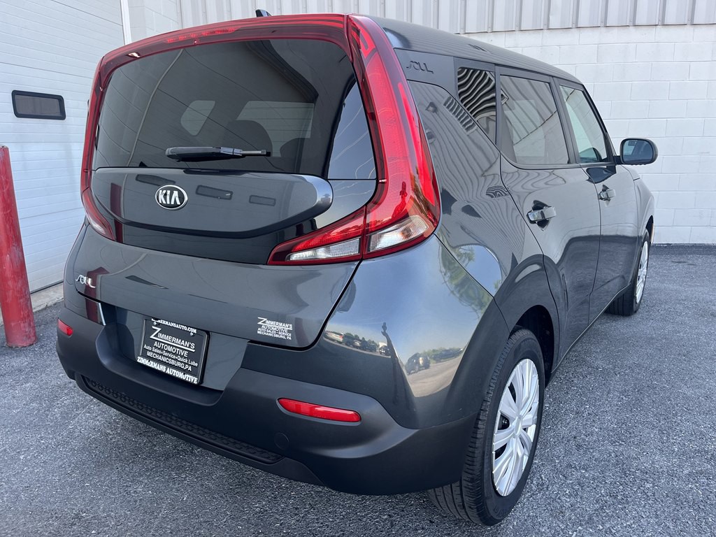 2021 Kia Soul Image 3
