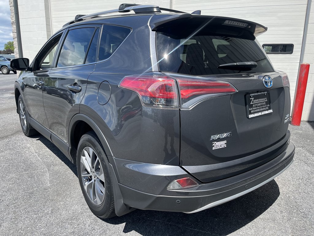 2017 Toyota Rav4 Image 5