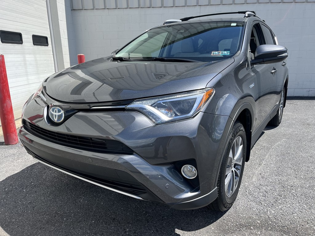 2017 Toyota Rav4 Image 7
