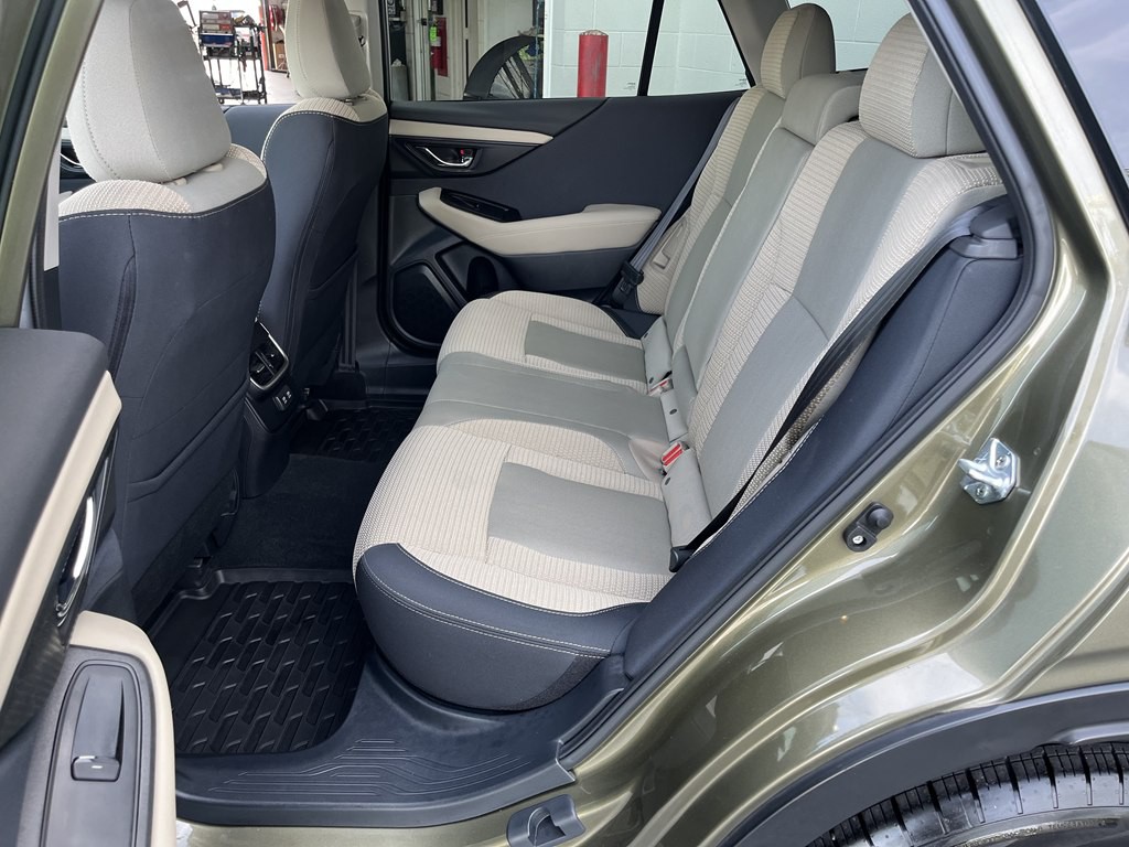 2022 Subaru Outback Image 15