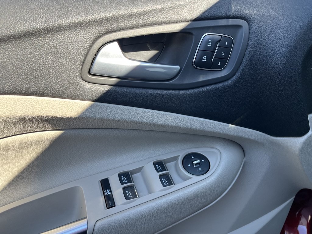 2014 Ford Escape Image 22