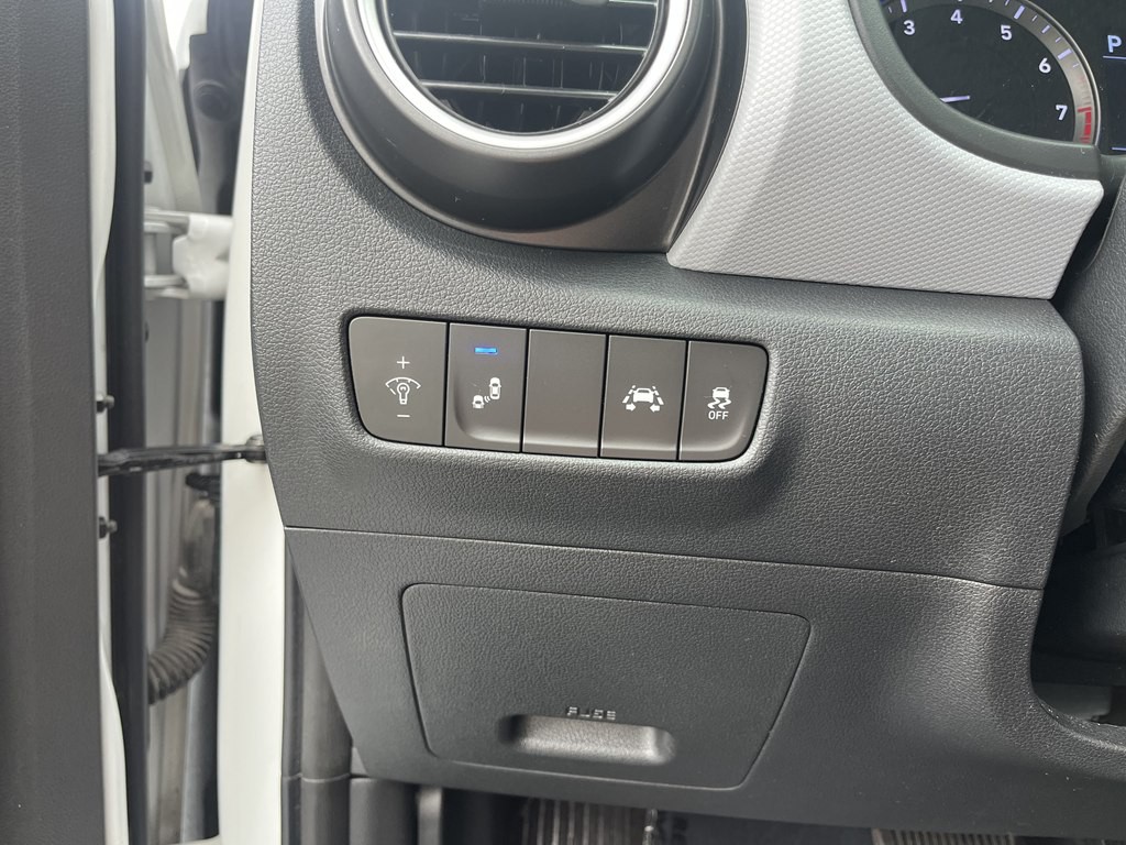 2020 Hyundai Kona Image 20