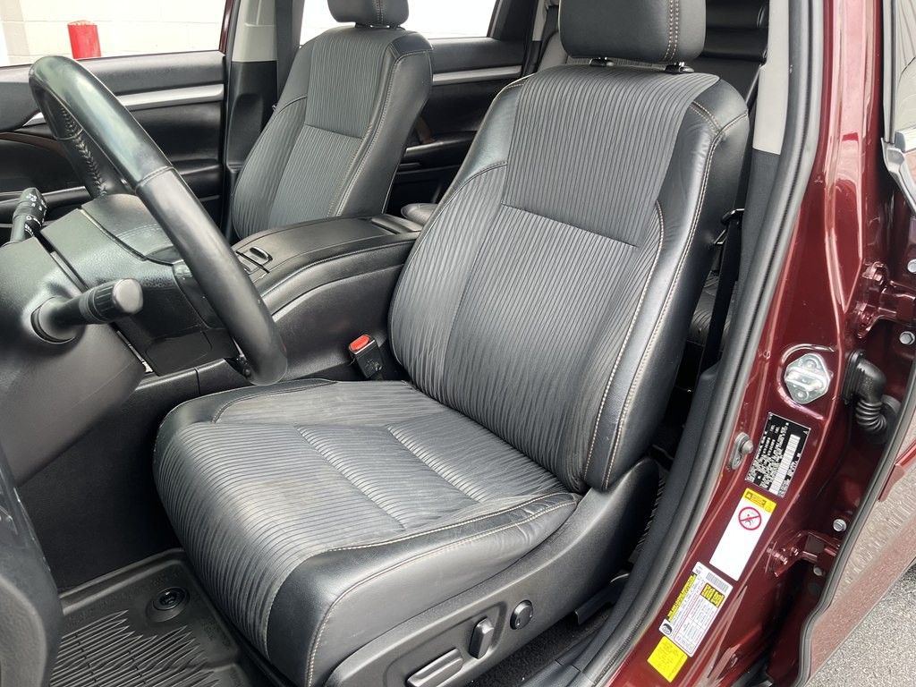 2019 Toyota Highlander Image 9