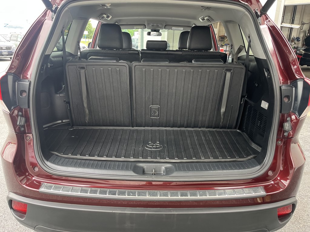 2019 Toyota Highlander Image 14