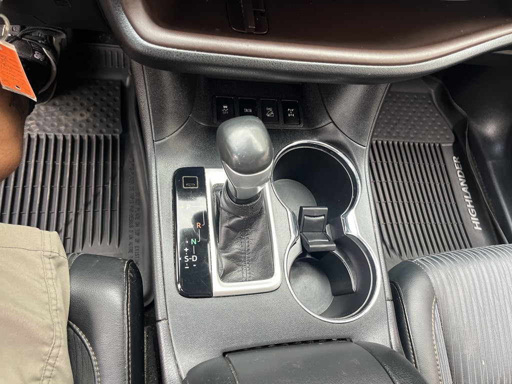 2019 Toyota Highlander Image 23