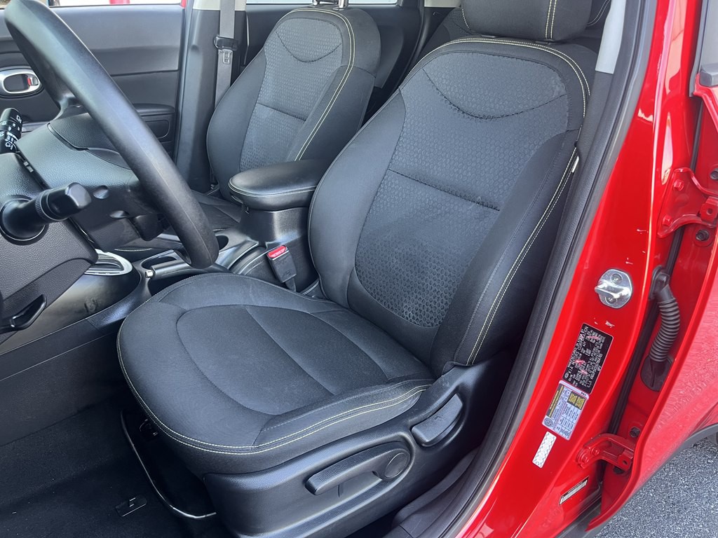 2016 Kia Soul Image 11