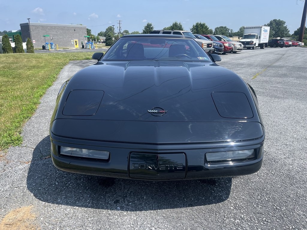 1991 Chevrolet Corvette Image 2