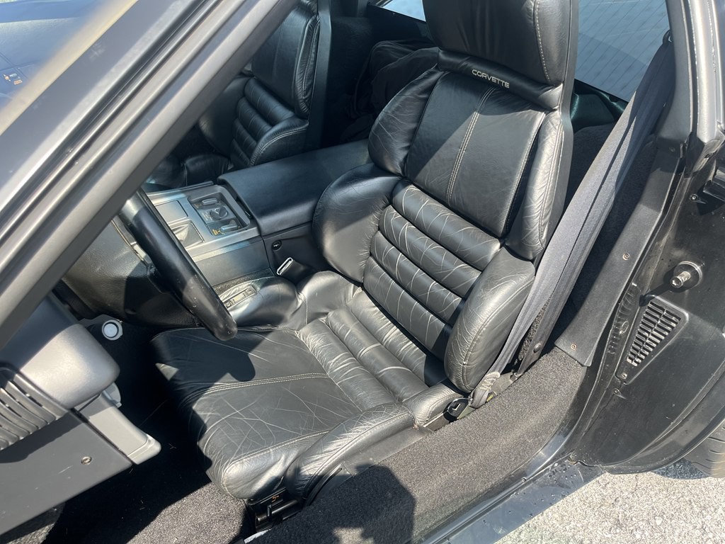 1991 Chevrolet Corvette Image 16