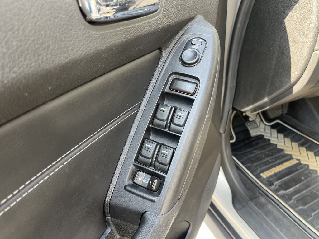 2009 HUMMER H3 Image 19