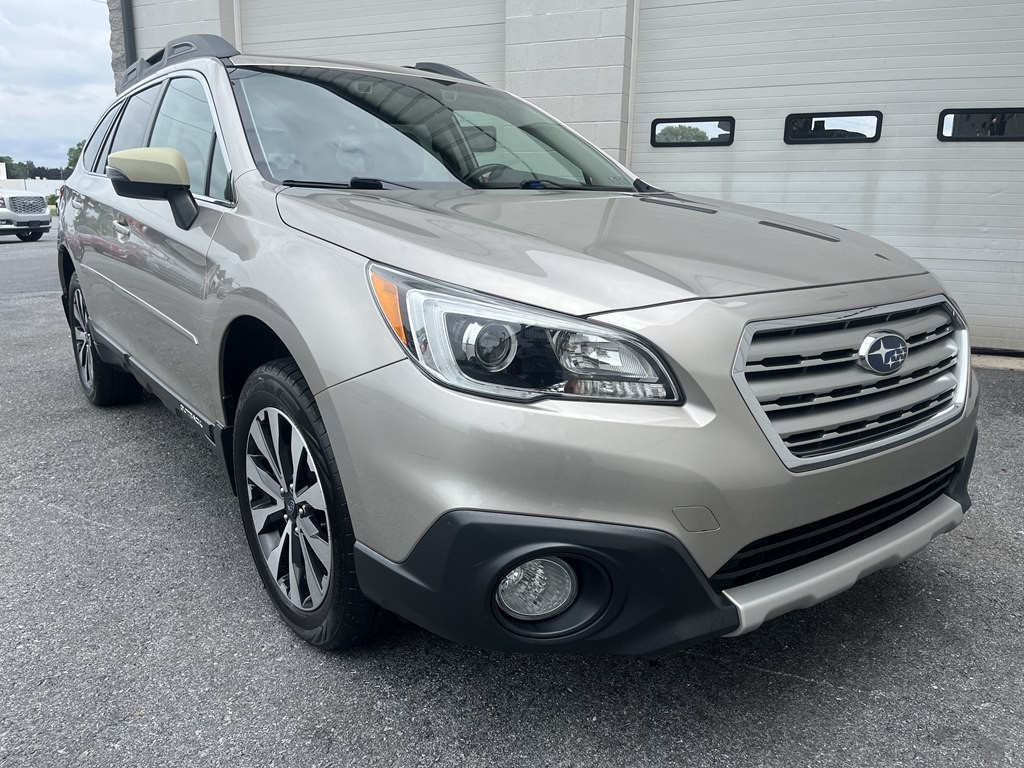 2016 Subaru Outback Image 1