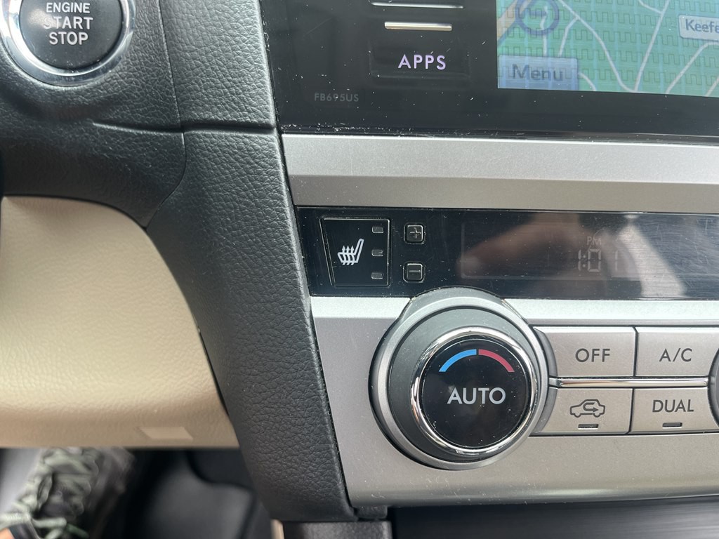 2016 Subaru Outback Image 32