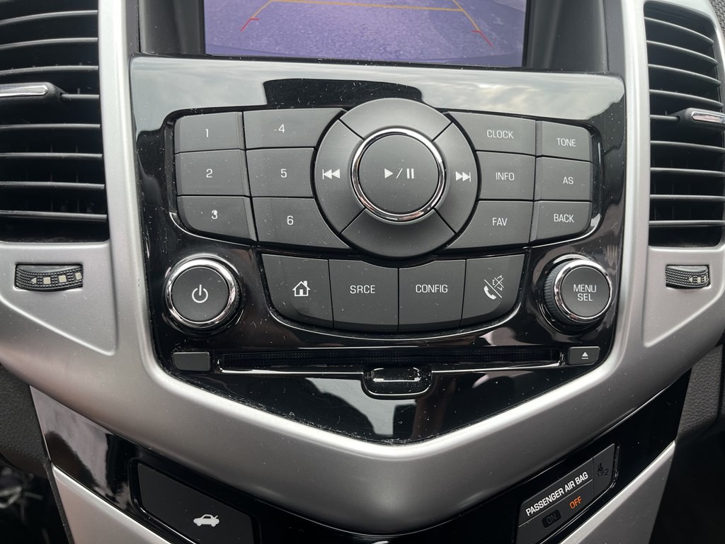 2015 Chevrolet Cruze Image 23
