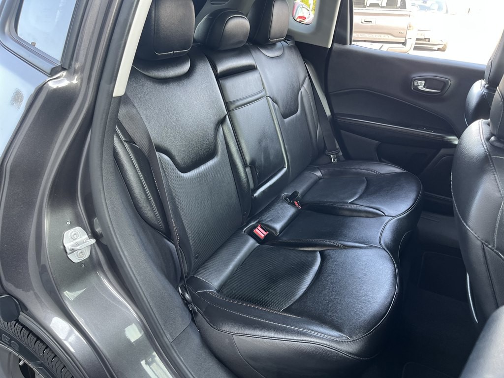2019 Jeep Compass Image 17