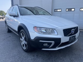 Image for 2015 Volvo XC70 T6 PLATINUM ID: 7554499