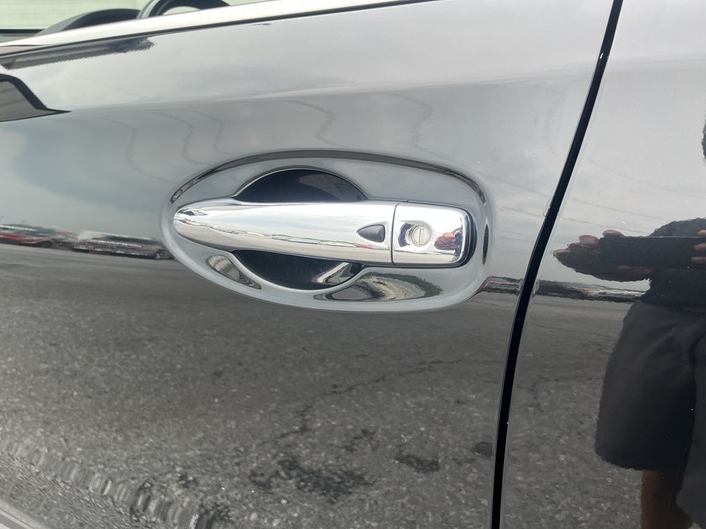 2018 Nissan Rogue Image 22