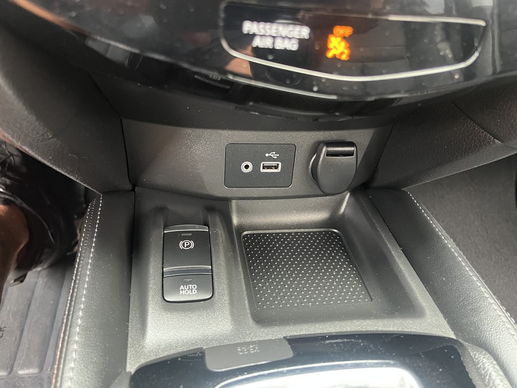 2018 Nissan Rogue Image 28