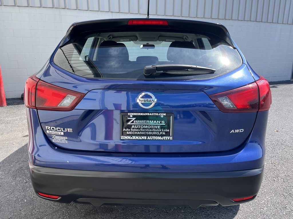 2018 Nissan Rogue Image 4