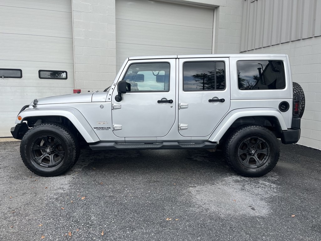 2011 Jeep Wrangler Unlimited Image 6