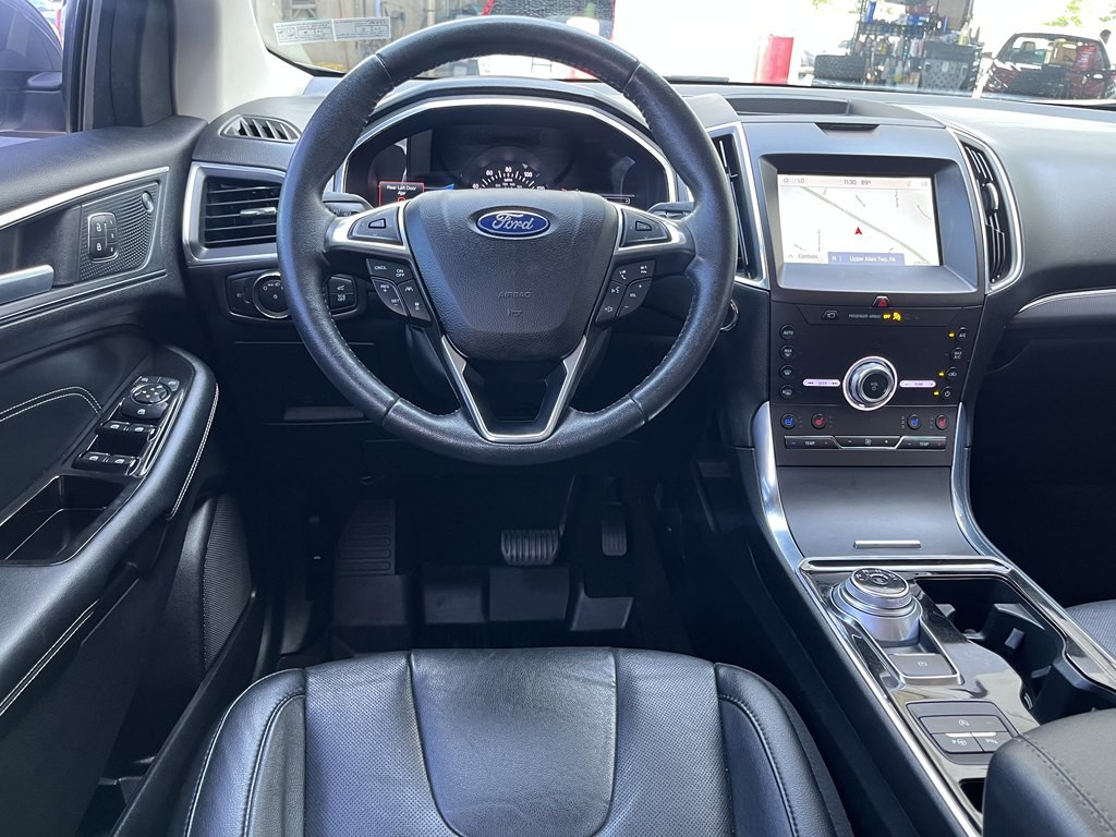2020 Ford Edge Image 12