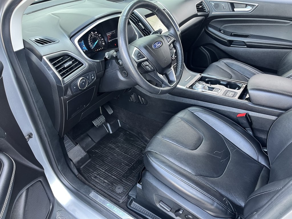 2020 Ford Edge Image 14