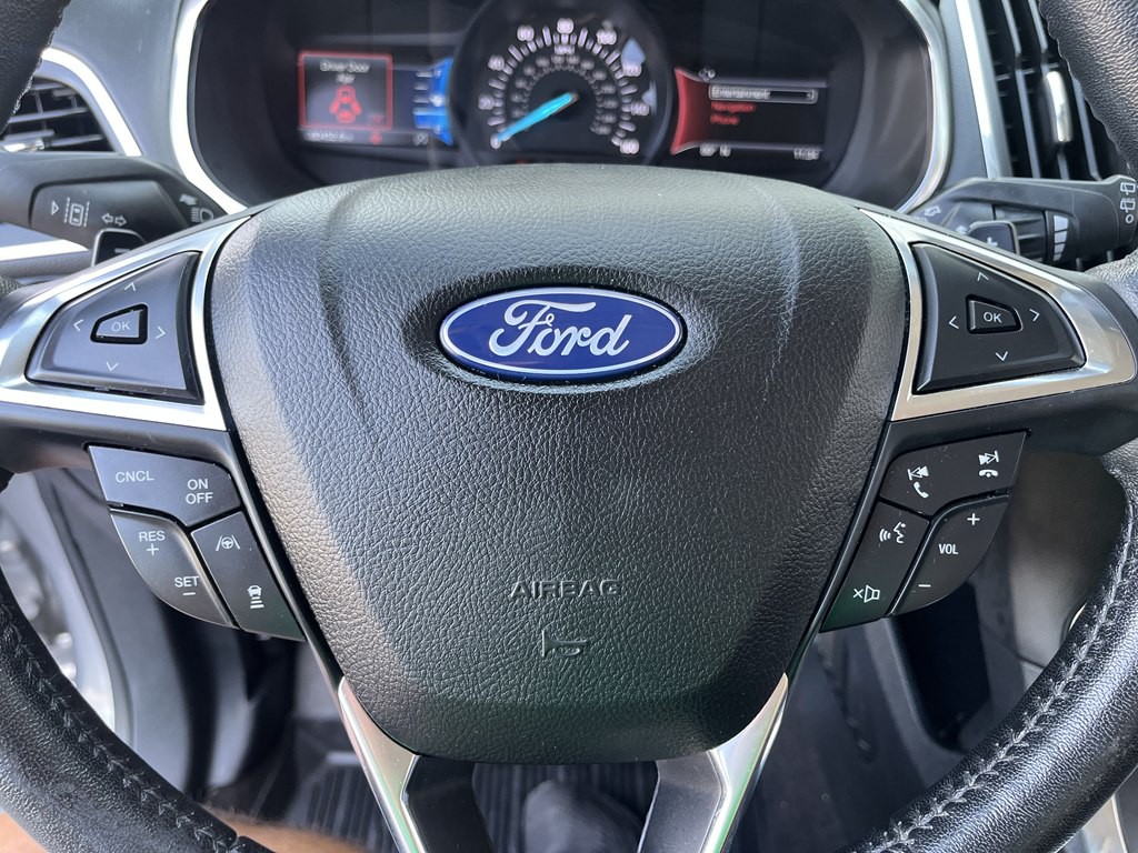 2020 Ford Edge Image 31