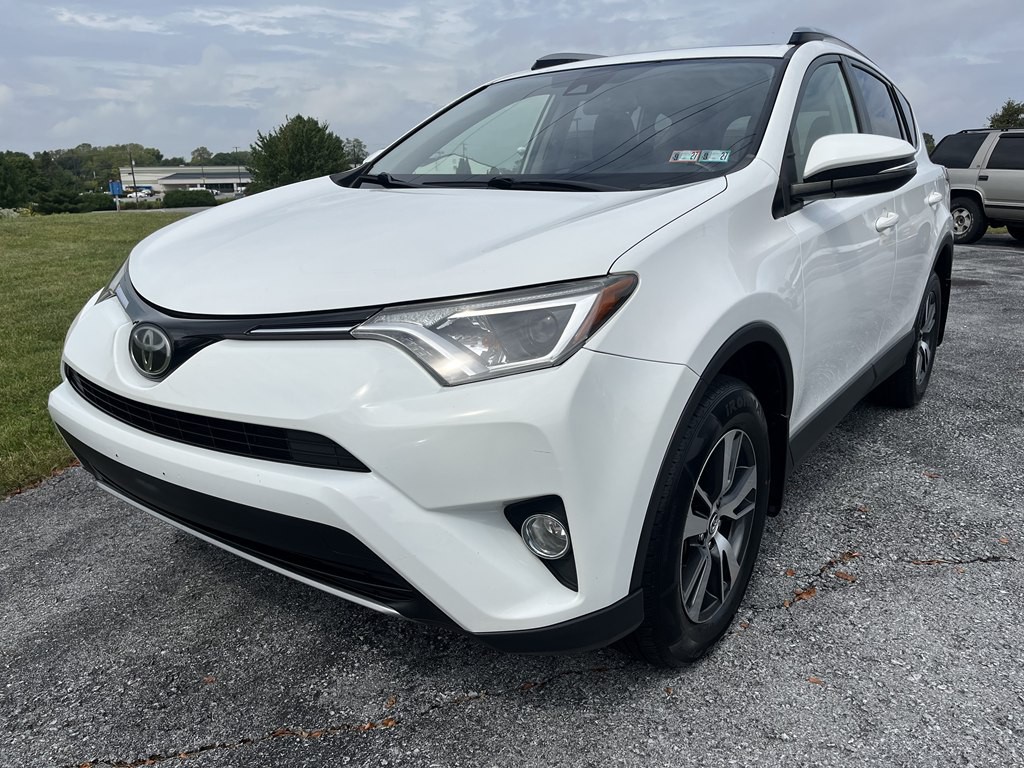 2017 Toyota Rav4 Image 7