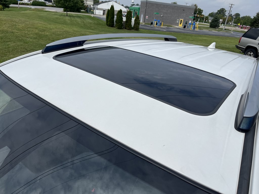 2017 Toyota Rav4 Image 9