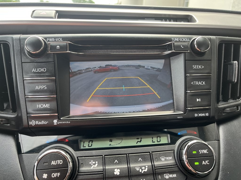 2017 Toyota Rav4 Image 22