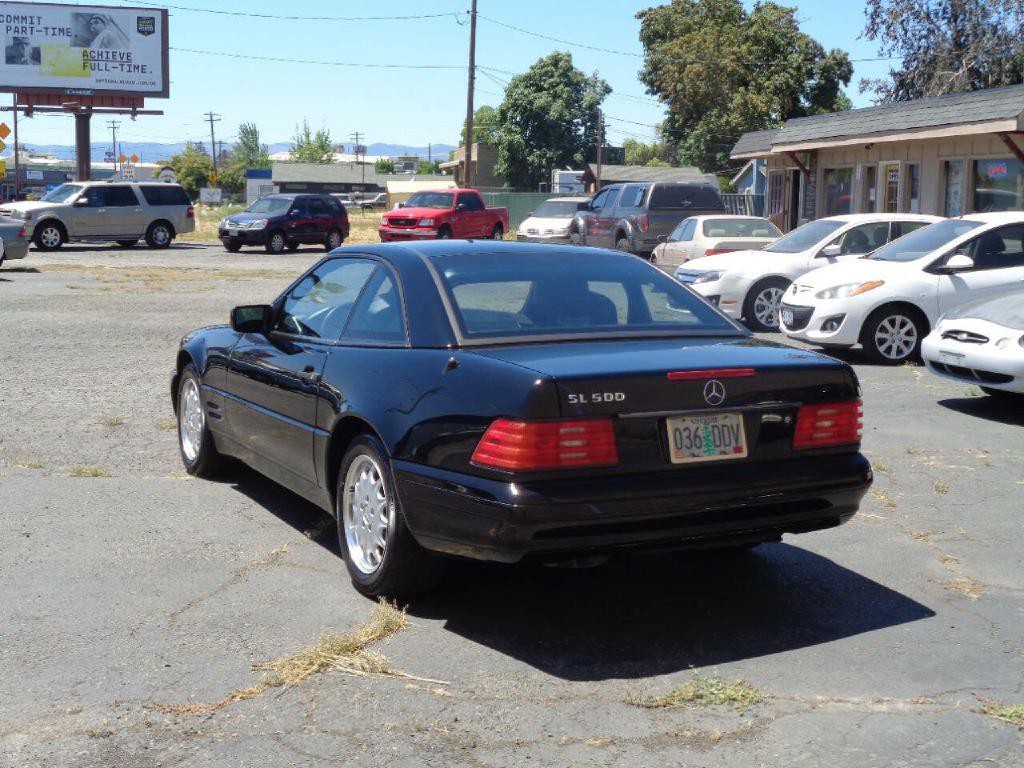 1998 Mercedes-Benz SL-Class Image 8
