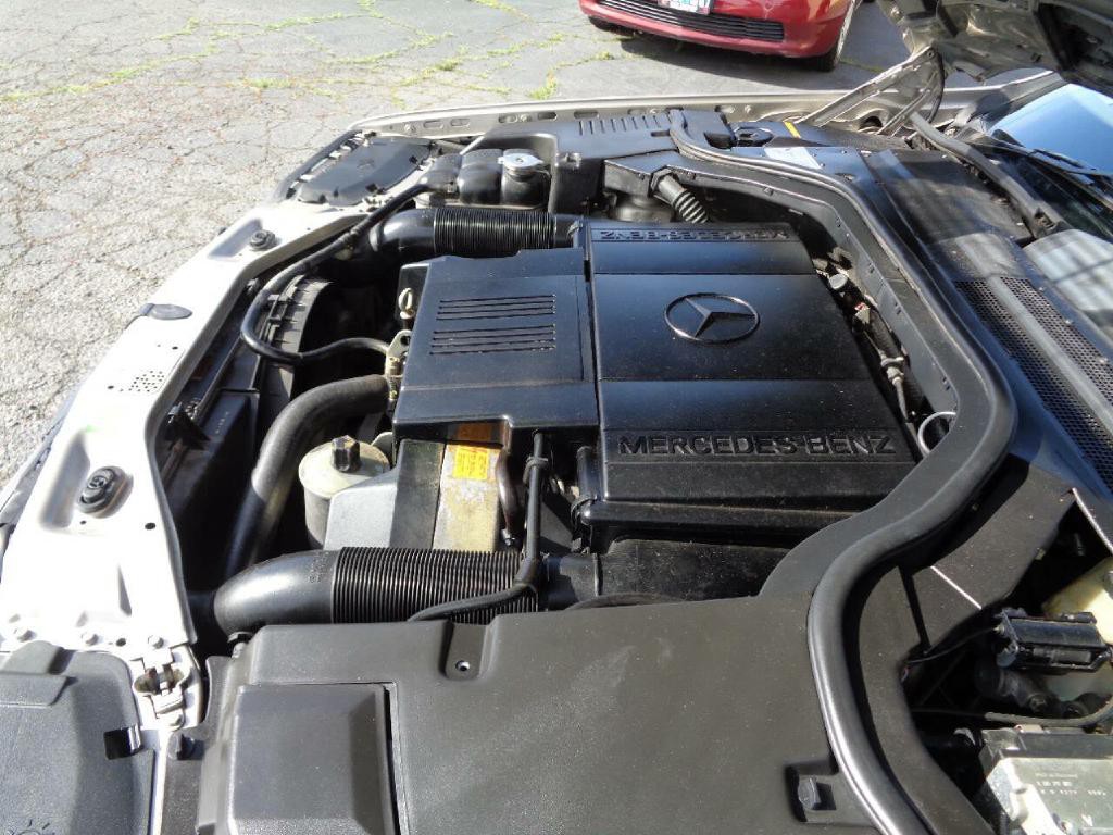 1995 Mercedes-Benz S-Class Image 18