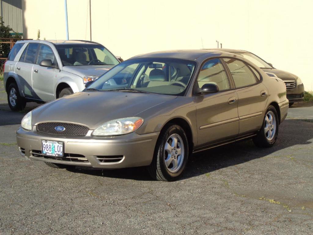 2007 Ford Taurus Image 2
