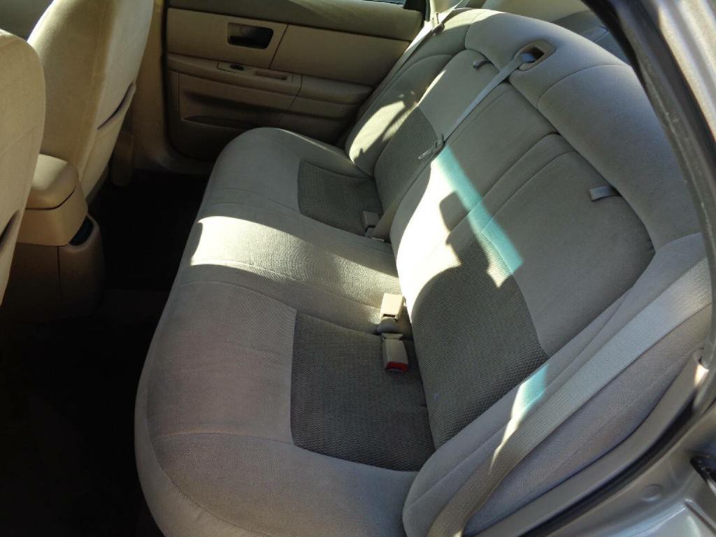 2007 Ford Taurus Image 14