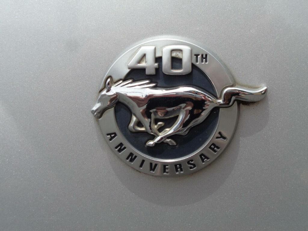 2004 Ford Mustang Image 6