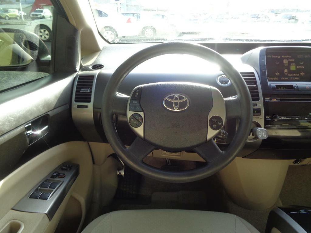 2005 Toyota Prius Image 16