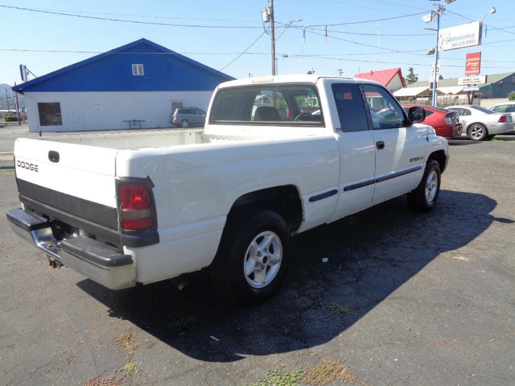 1999 Dodge Ram 1500 Image 7