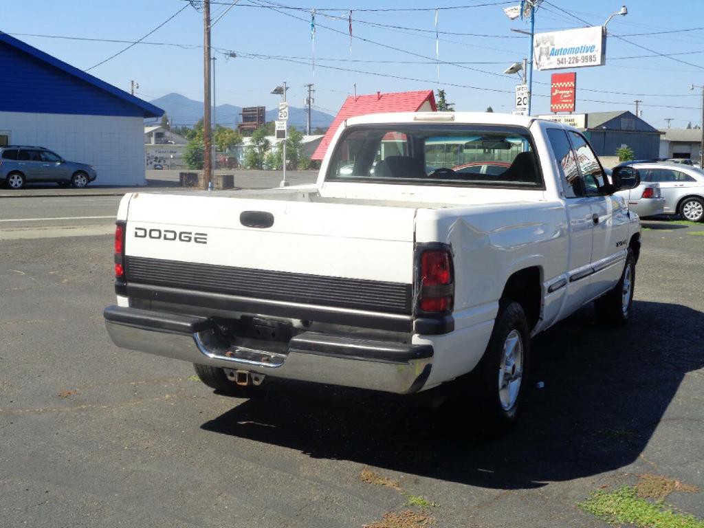 1999 Dodge Ram 1500 Image 8