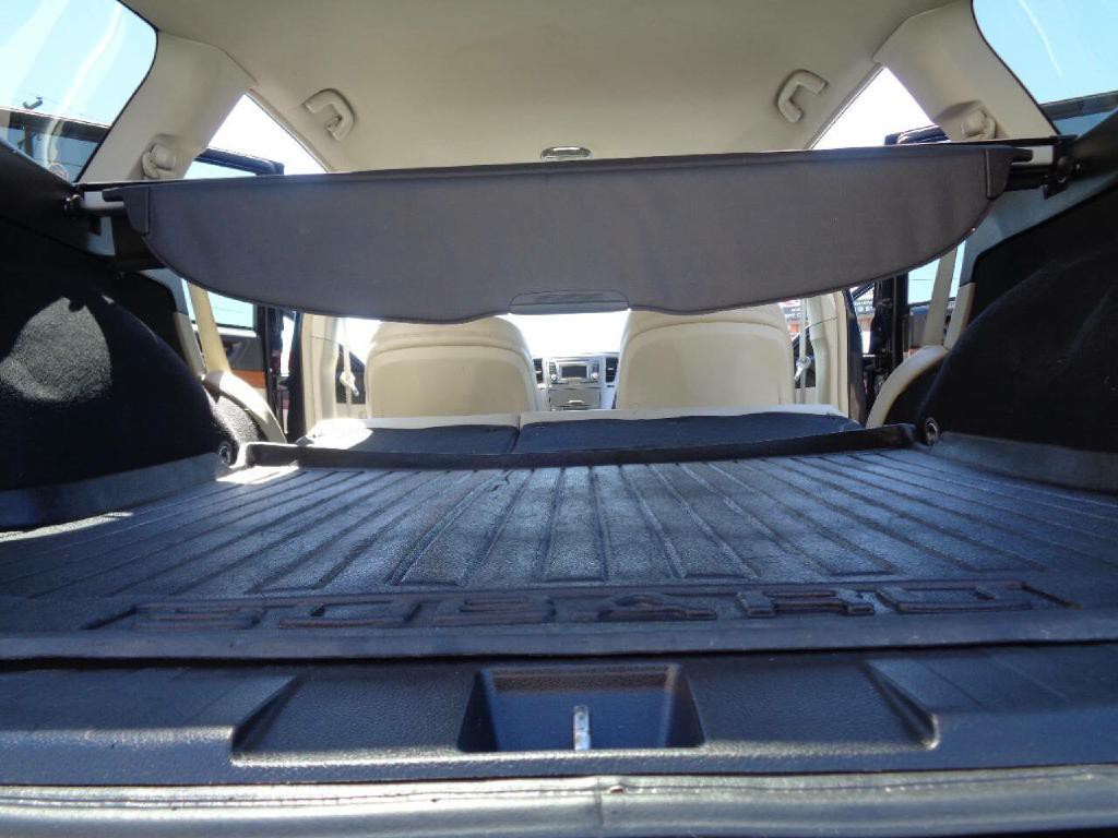 2013 Subaru Outback Image 24
