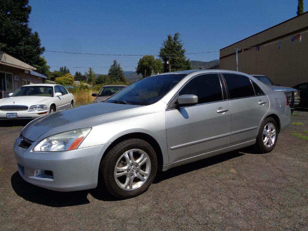 2007 Honda Accord Image 3