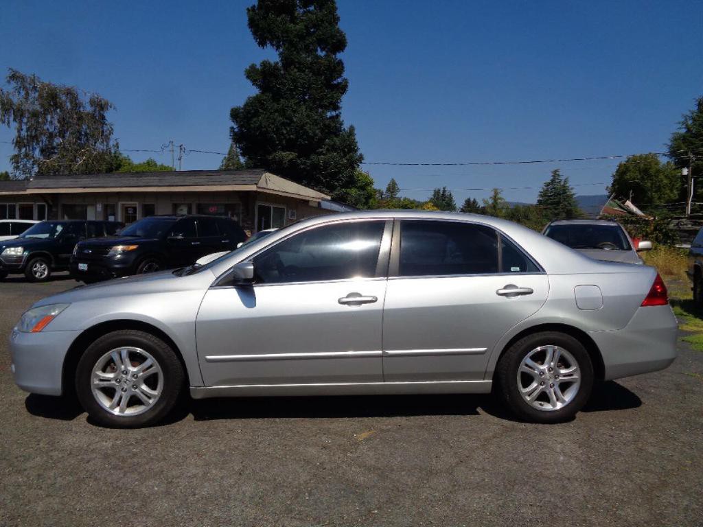 2007 Honda Accord Image 4