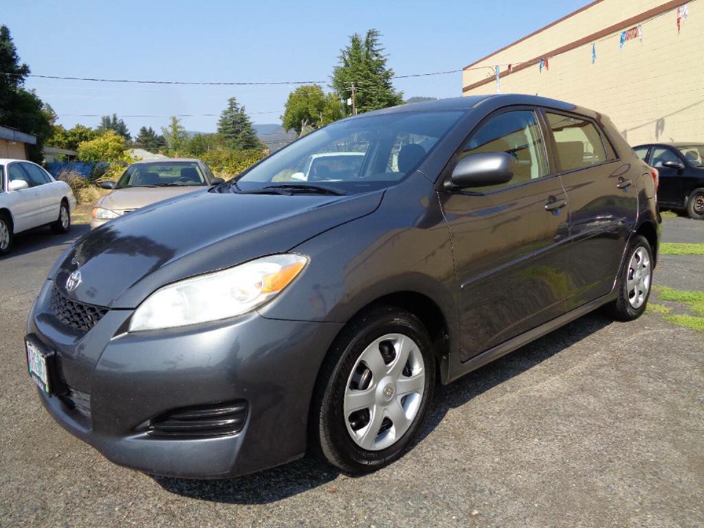 2010 Toyota Matrix Image 3