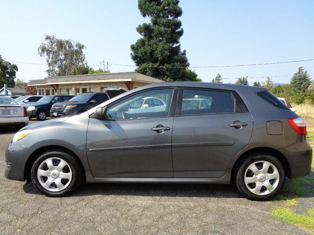 2010 Toyota Matrix Image 5