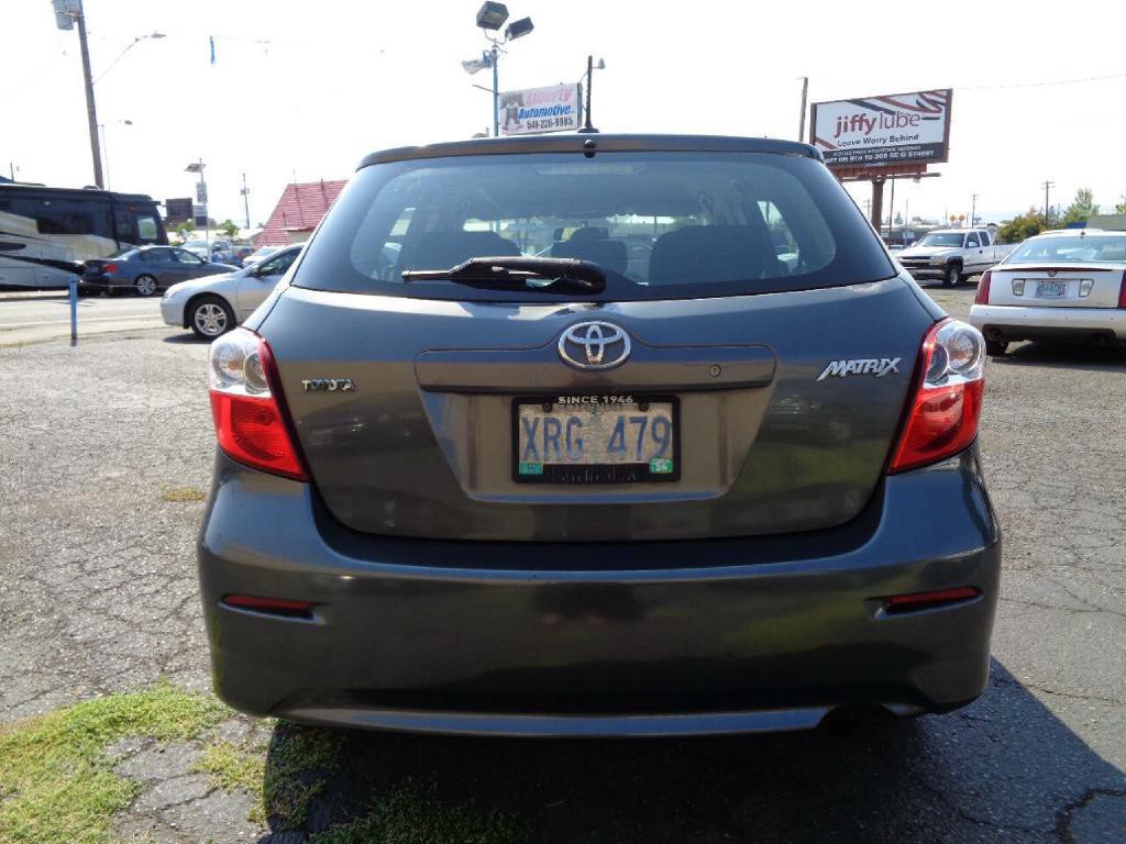 2010 Toyota Matrix Image 7