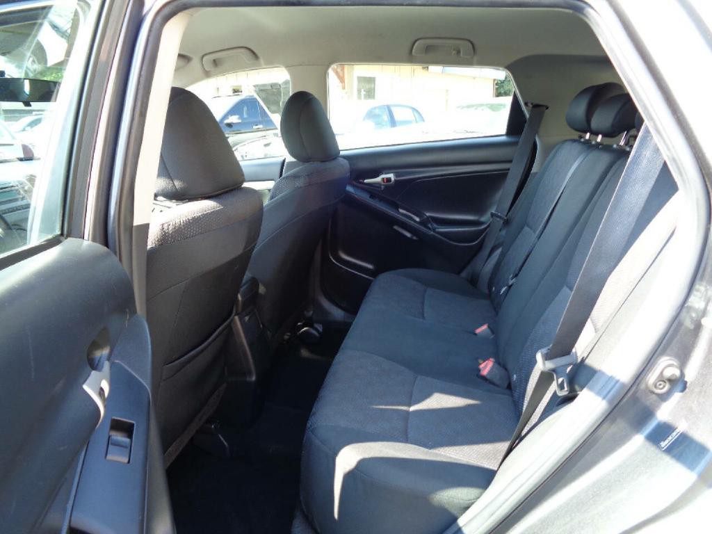 2010 Toyota Matrix Image 13