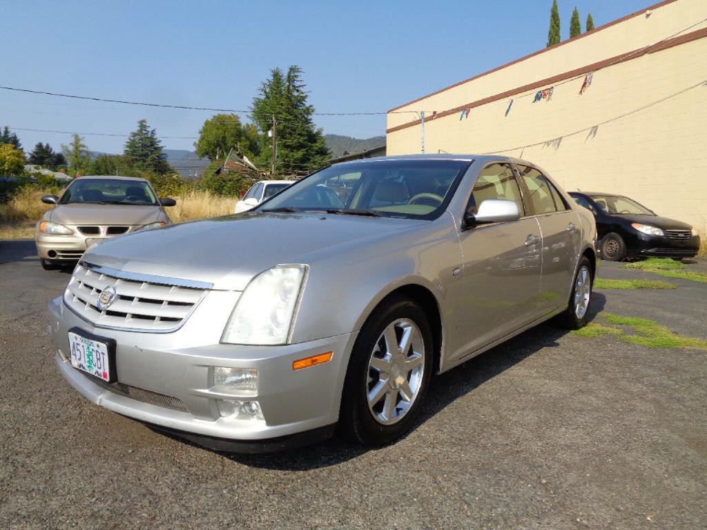 2006 Cadillac STS Image 2