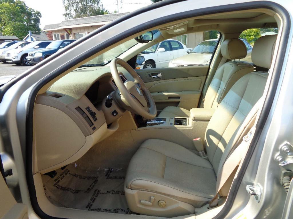 2006 Cadillac STS Image 11